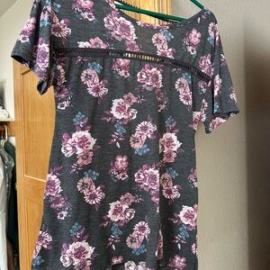 Maurices Pink and Gray Floral Top